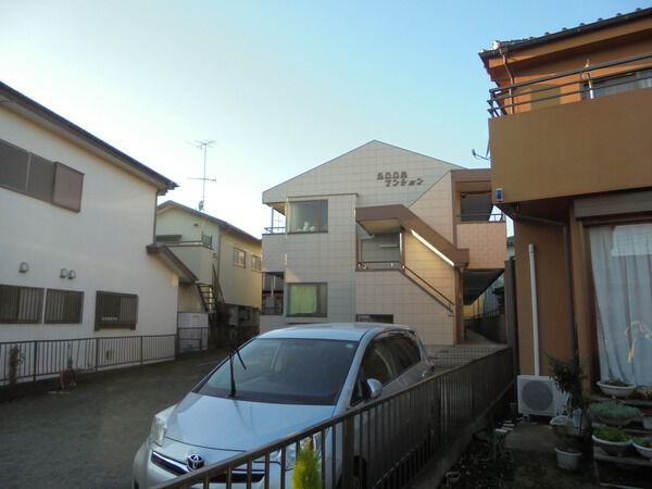 サーブマンション