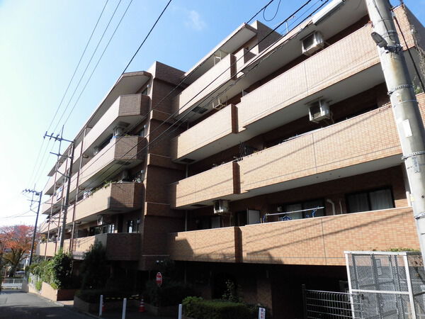 【ライオンズマンション藤沢湘南台】外観