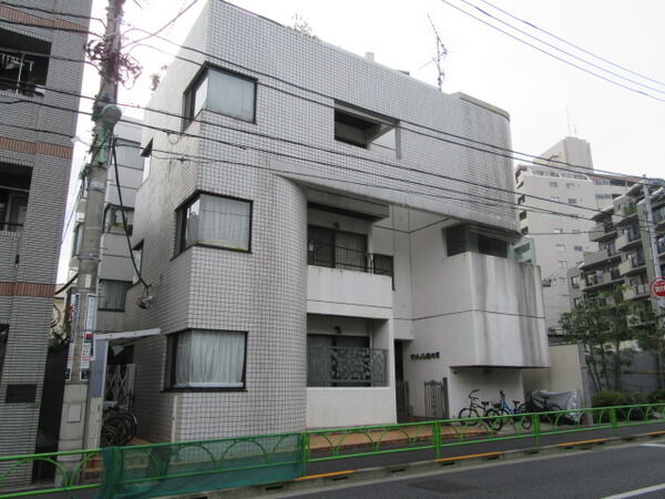 【サンハイム柿ノ木坂】外観写真