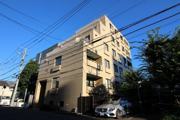 東野アンクレー