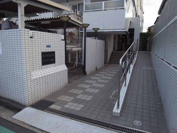 【サンクレア綱島】エントランス 【サンクレア綱島】エントランス