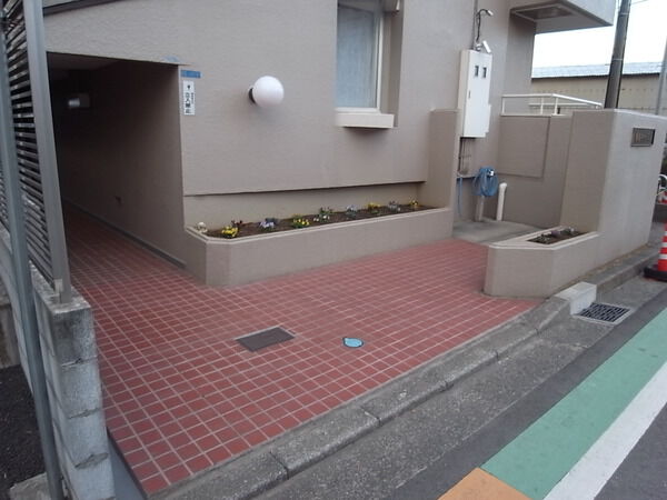 【綱島キャッスル美研】エントランス 【綱島キャッスル美研】エントランス