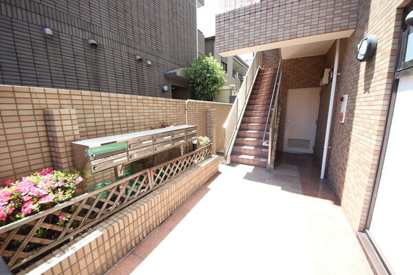 【エスポワール矢口】エントランス 【エスポワール矢口】エントランス