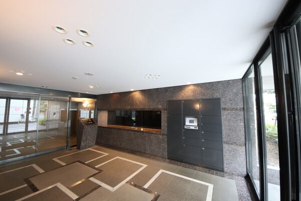 【ルーブル下丸子】エントランス