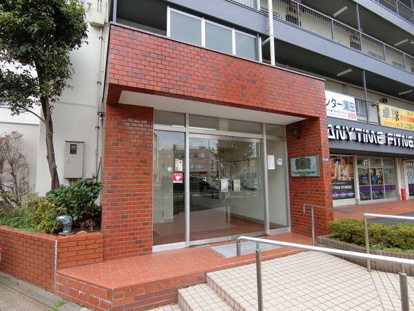 【ライオンズマンション森田多摩川】外エントランス
