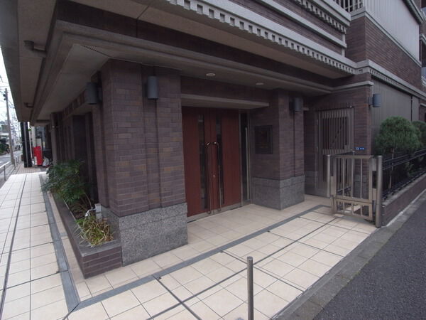 【ナイスシティアリーナ戸越公園】エントランス 【ナイスシティアリーナ戸越公園】エントランス