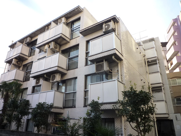 【スカイコート駒沢第２】外観写真