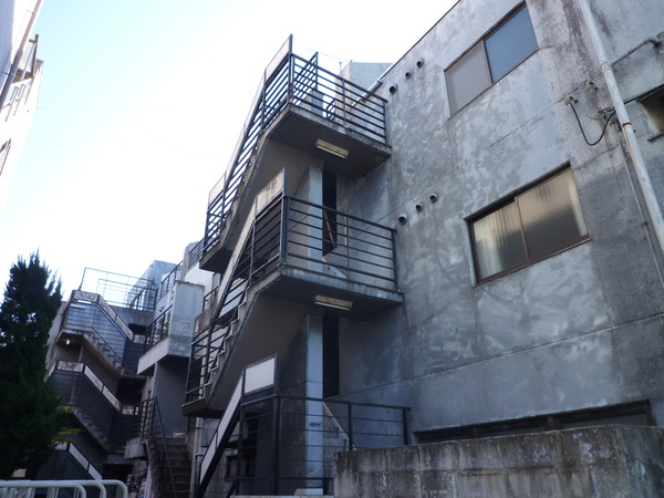 マツグママンション