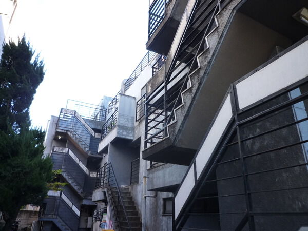 マツグママンション
