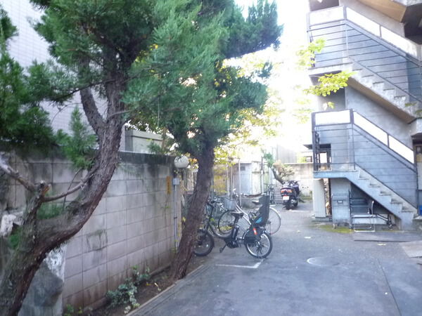 マツグママンション