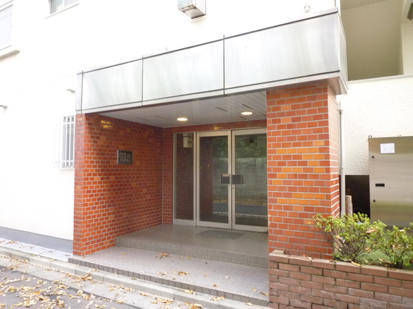 【桜新町ヒミコマンション】エントランス 【桜新町ヒミコマンション】エントランス