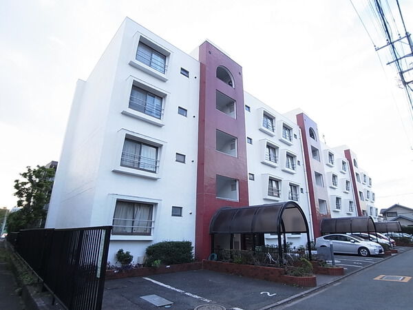 【グリュック玉川】外観写真 【グリュック玉川】外観写真