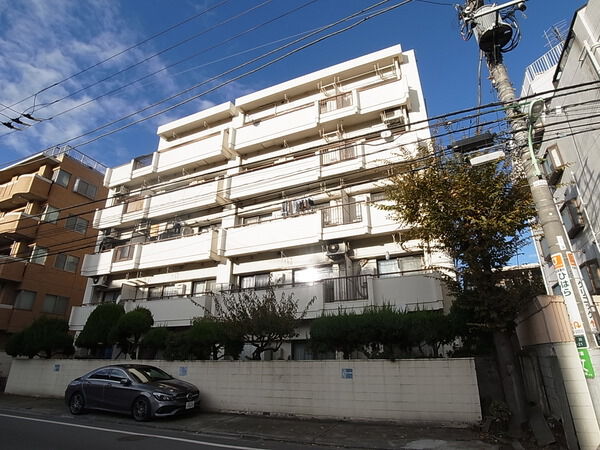 【ライオンズマンション二子玉川】外観写真