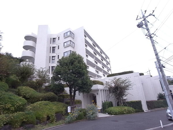 【たまプラーザ美しが丘スカイマンション】外観写真 【たまプラーザ美しが丘スカイマンション】外観写真