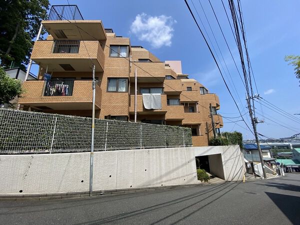 【ルミネ藤が丘】外観