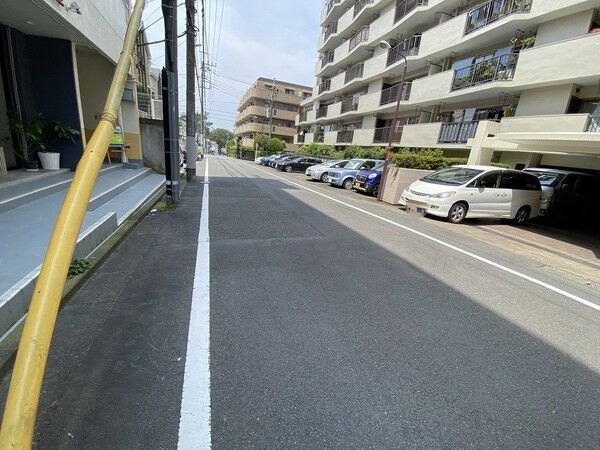 【藤が丘マンション】前面道路