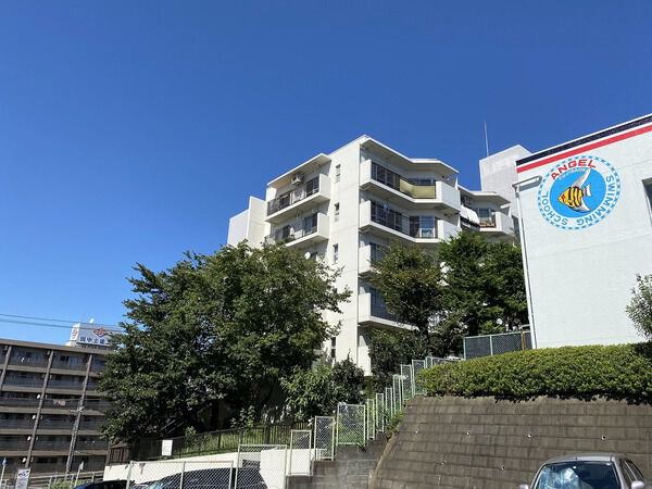 【藤が丘ロイヤルマンション】外観