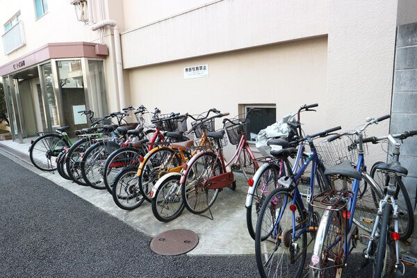 【サニーコーポ五反田】駐輪場