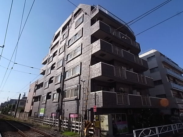 【ネイヴル世田谷】外観