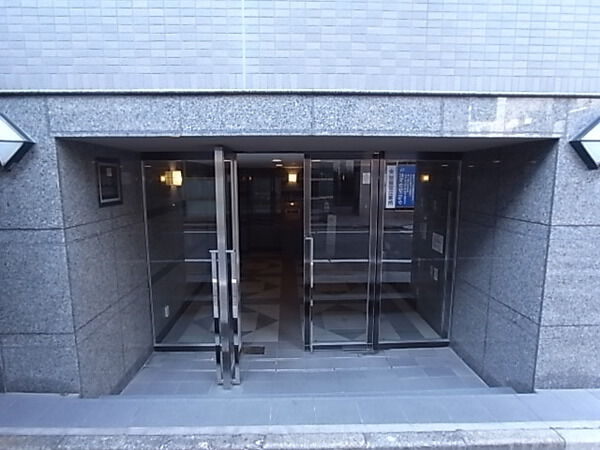 【ルーブル世田谷弐番館】エントランス