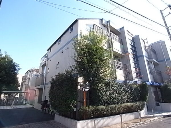 【東急ドエル・アルス豪徳寺リフィーナス】外観