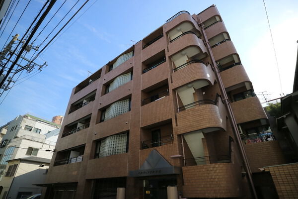 ベルシャンブル小山 2枚目 ベルシャンブル小山