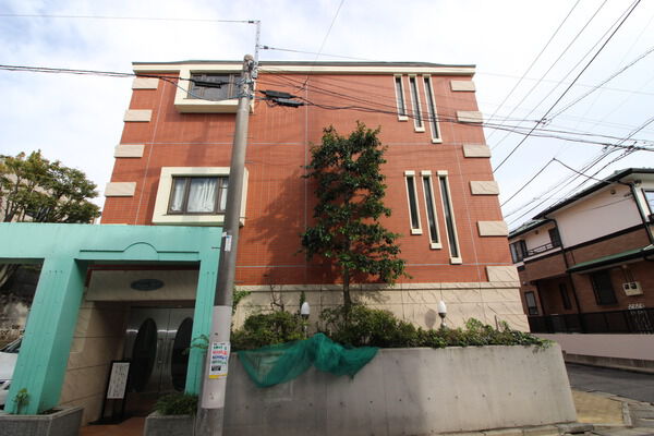 【ファミール奥沢】外観写真