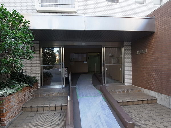 【ハイツ北品川】エントランス