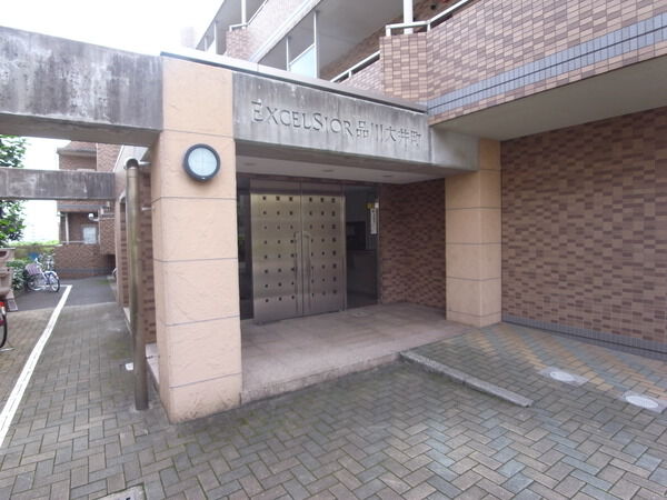 【エクセルシオール品川大井町】エントランス 【エクセルシオール品川大井町】エントランス