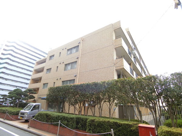 【ライオンズマンション東大井第２】外観