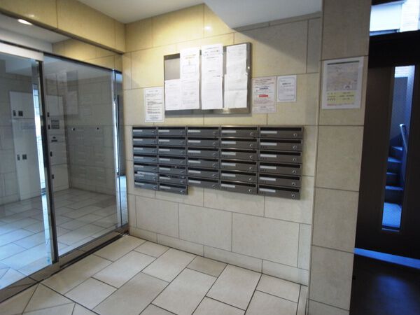 【ディナスカーラ大井町】メールボックス 【ディナスカーラ大井町】メールボックス