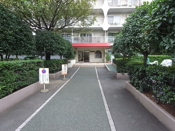【東大井スカイハイツ】エントランス