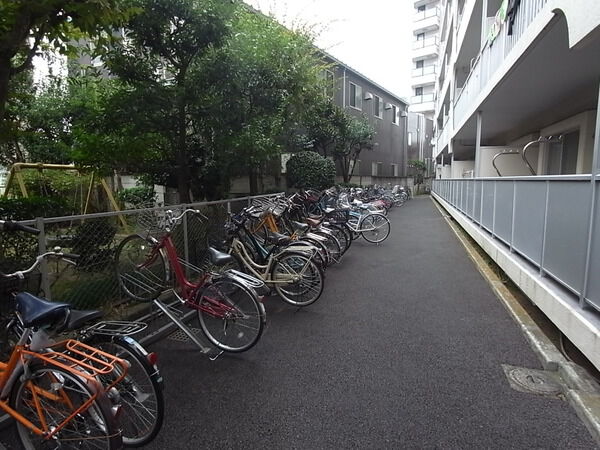 【東大井スカイハイツ】駐輪場