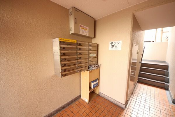 【エンゼルハイム大森第5】エントランス 【エンゼルハイム大森第5】エントランス