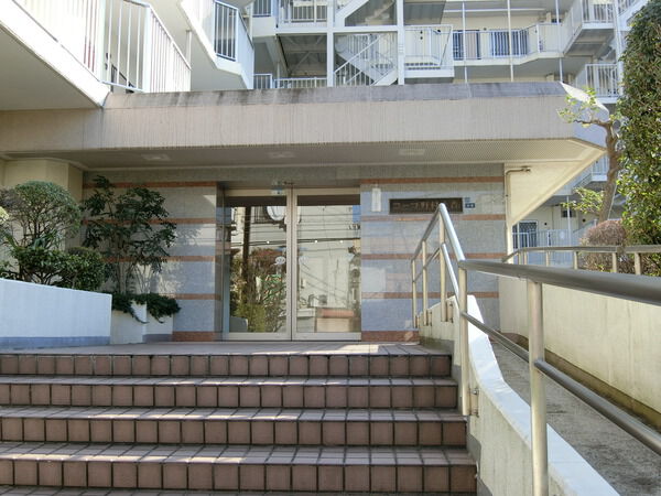 【コープ野村大森】エントランス付近 【コープ野村大森】エントランス付近