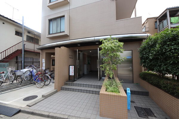 【シティオ多摩川】外エントランス