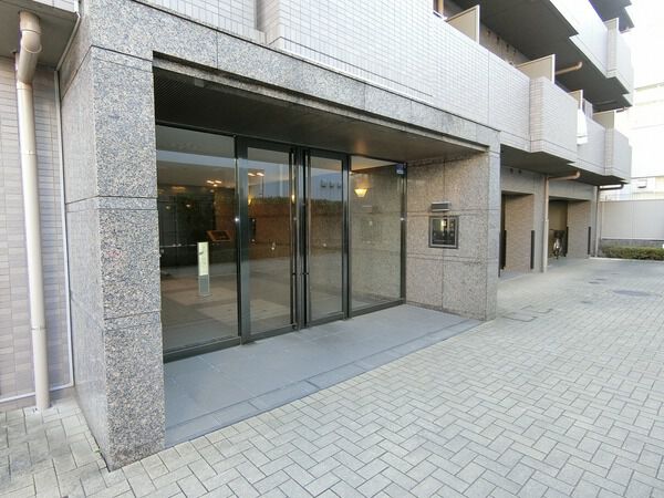 【ルーブル蒲田南参番館】エントランス