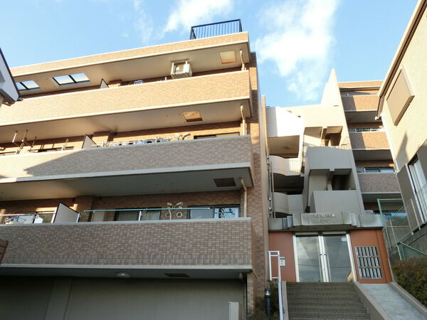 【リブゼ横浜南伍番館】外観写真 【リブゼ横浜南伍番館】外観写真