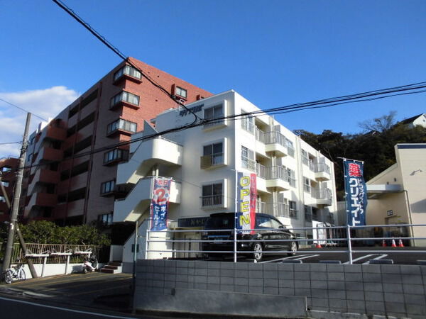 【ダイアパレス上大岡第２】外観写真