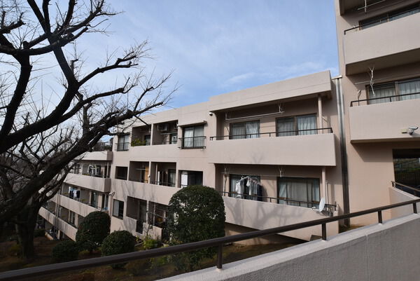 【朝日プラザ上大岡】外観写真
