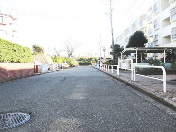 【とみおか団地】前面道路
