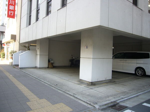 エステート中央