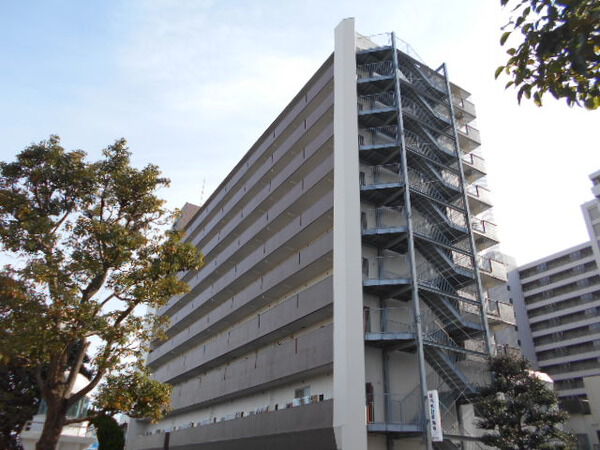 【ニックハイム横須賀三笠公園】外観写真