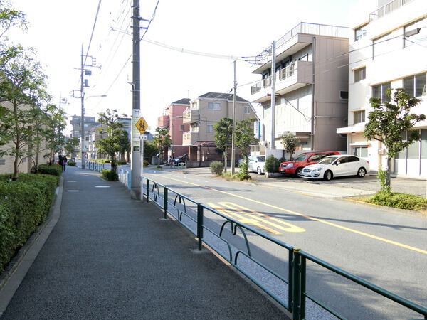 【イニシア多摩川】前面道路