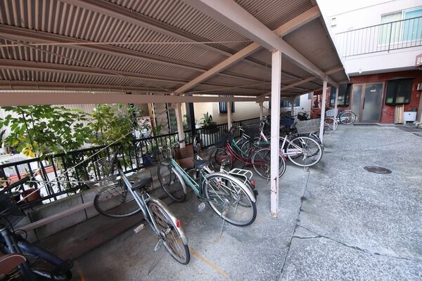 日の出マンション 3枚目 日の出マンション