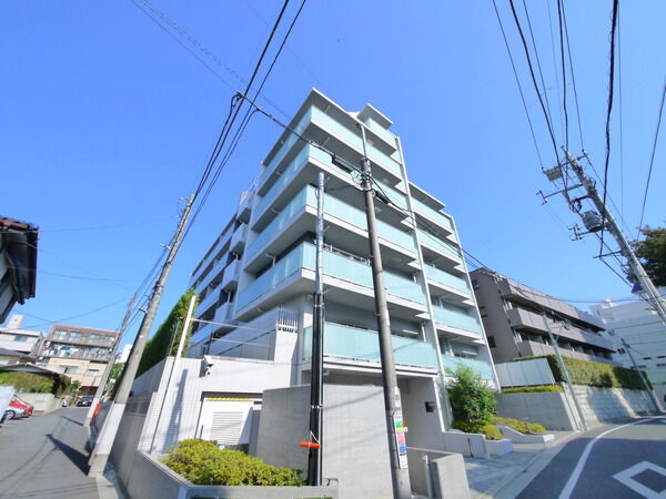 【リーフィアレジデンス中野坂上】建物外観