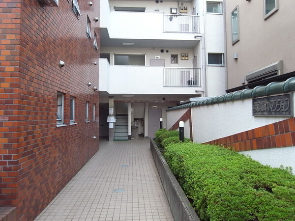 明和堀の内マンション