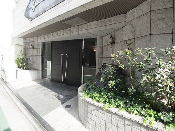 ガーラ神田淡路町 2枚目 ガーラ神田淡路町