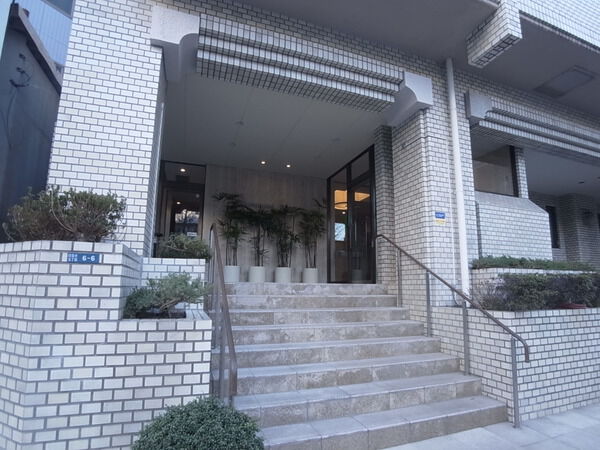 白金台ホームズ 3枚目 白金台ホームズ