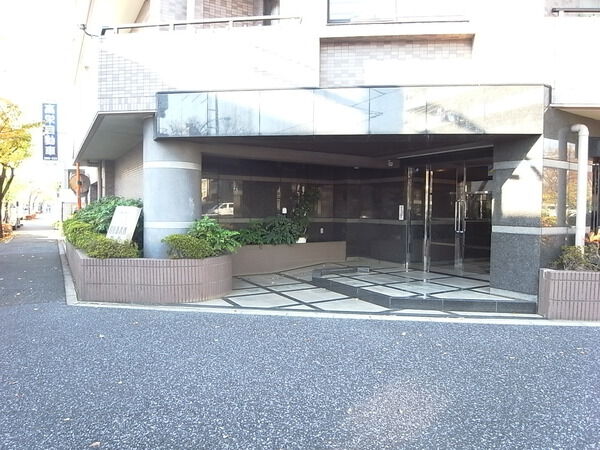 【ナイスアーバン葛西】エントランス 【ナイスアーバン葛西】エントランス